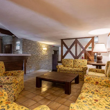 Locazione Turistica La Piazza Deluxe-4 *
